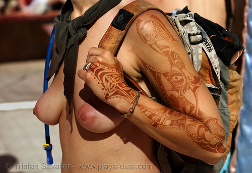 mehndi henna temporary tattoo burning man 2007 arm body art breasts